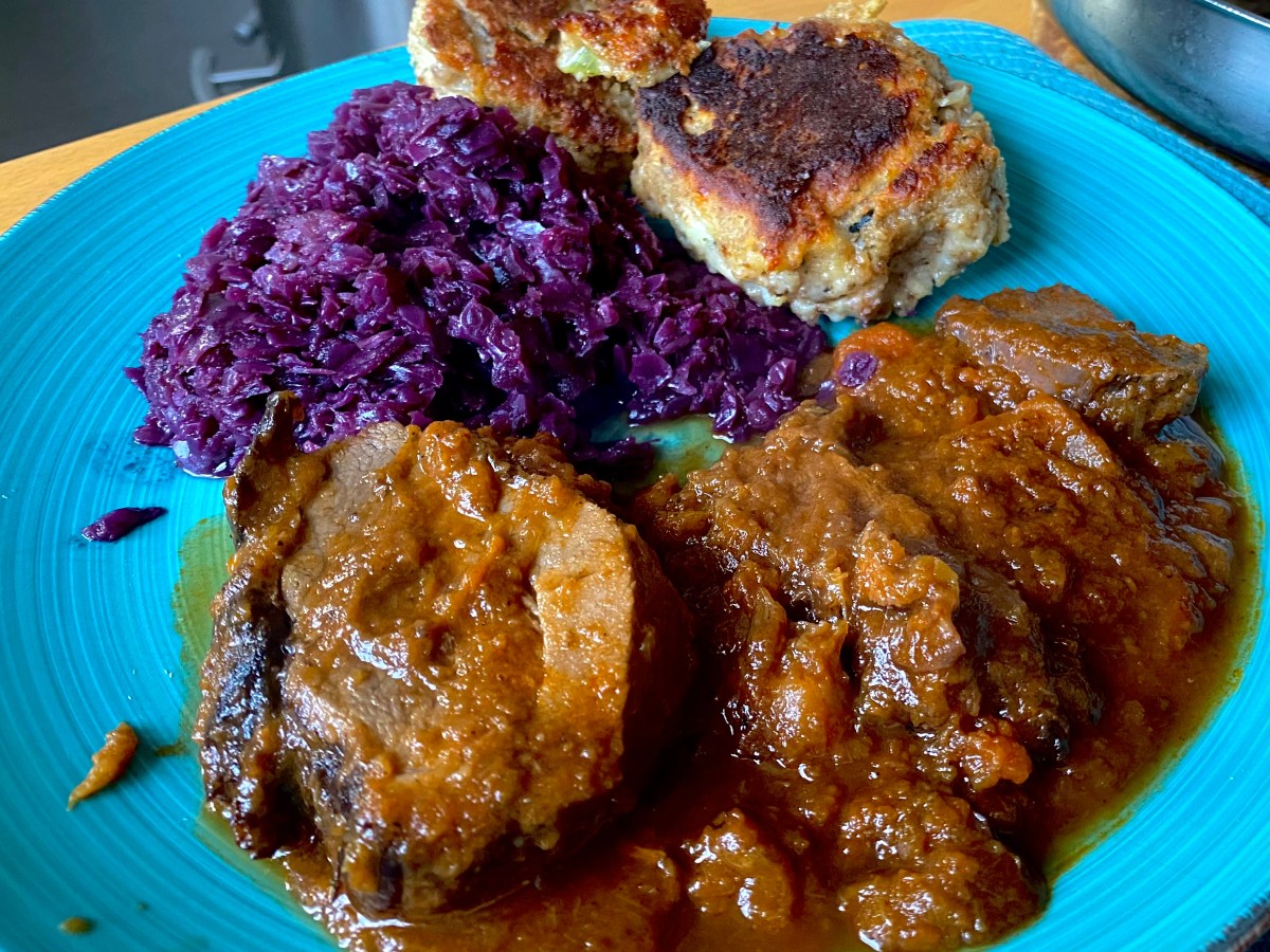Braten vom Wildschwein und&nbsp;Bergkäseknödel